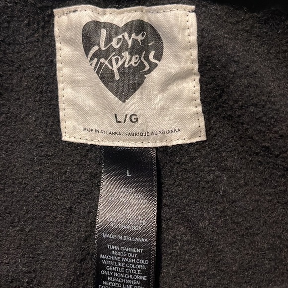 Express Pants - Picture 3 of 3